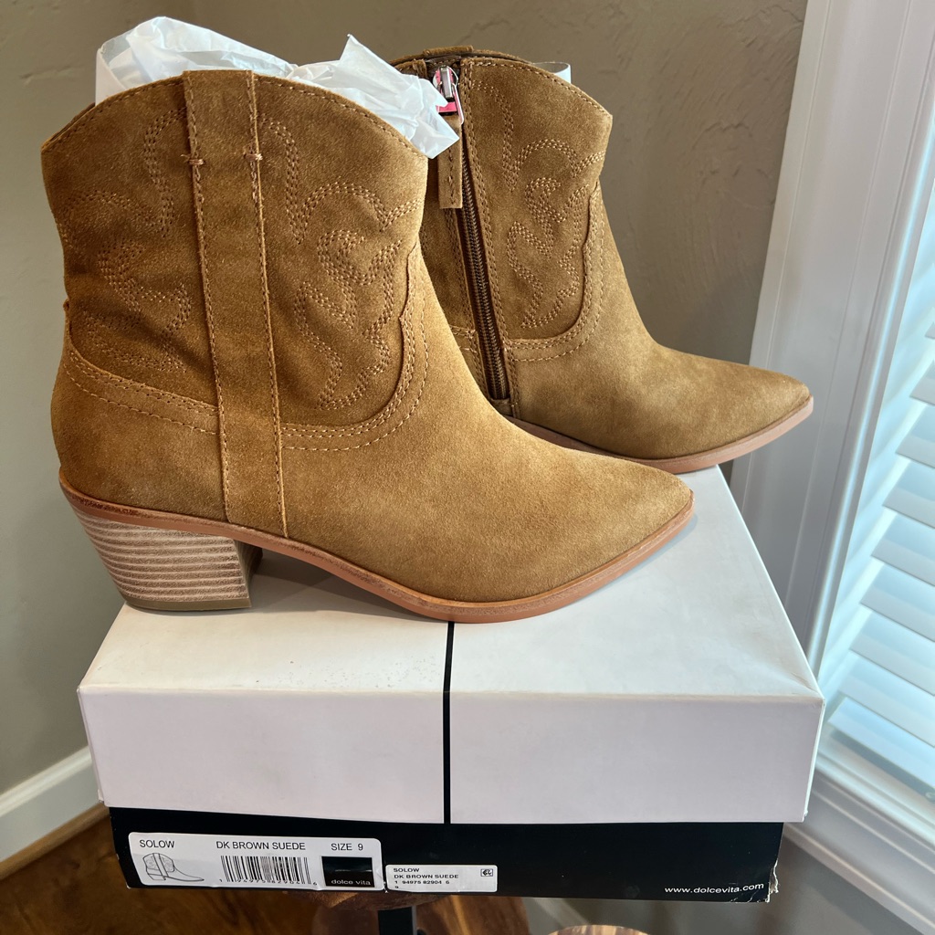 Brand New Never Worn!! Dolce Vita Boots Size 9